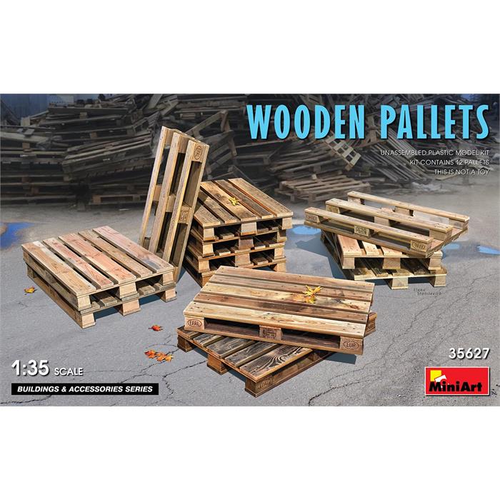 WOODEN PALLETS