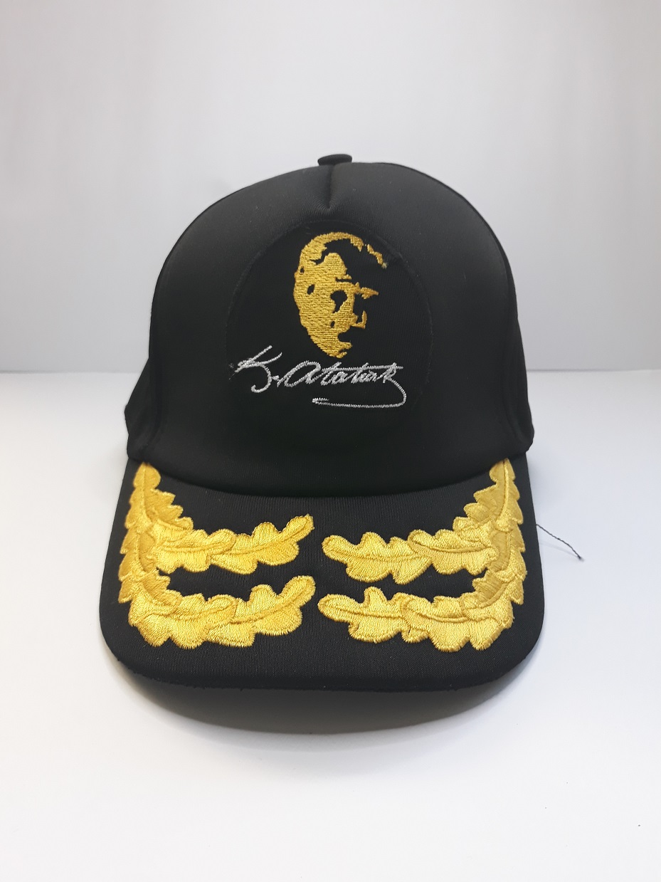 Kemal Atatürk İmzalı Şapka