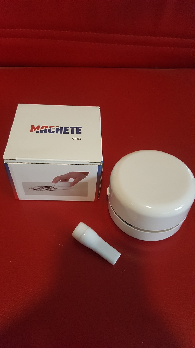 Machete Mini Vacuum Cleaner