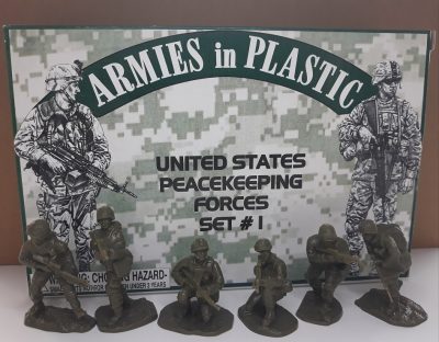 Armies in Plastic 1/32 scale Untied States Peace Keeping Forces, Set 1,18 figures , 6 poses