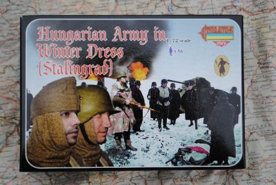 Strelets-R 1/72 Figür Hungarian Army in Winter Dress ( Stalingrad)