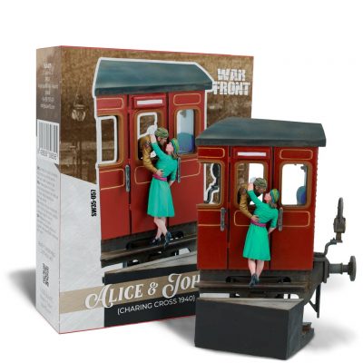 SCALE 75 1/35 Yüksek Kalite Resin CHARING CROSS 1940. ALICE AND JOHNNY