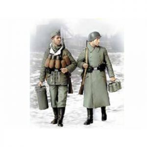 MASTER BOX 1/35 figure  ''Sonunda Yemek'' Alman Askerleri 1944-1945